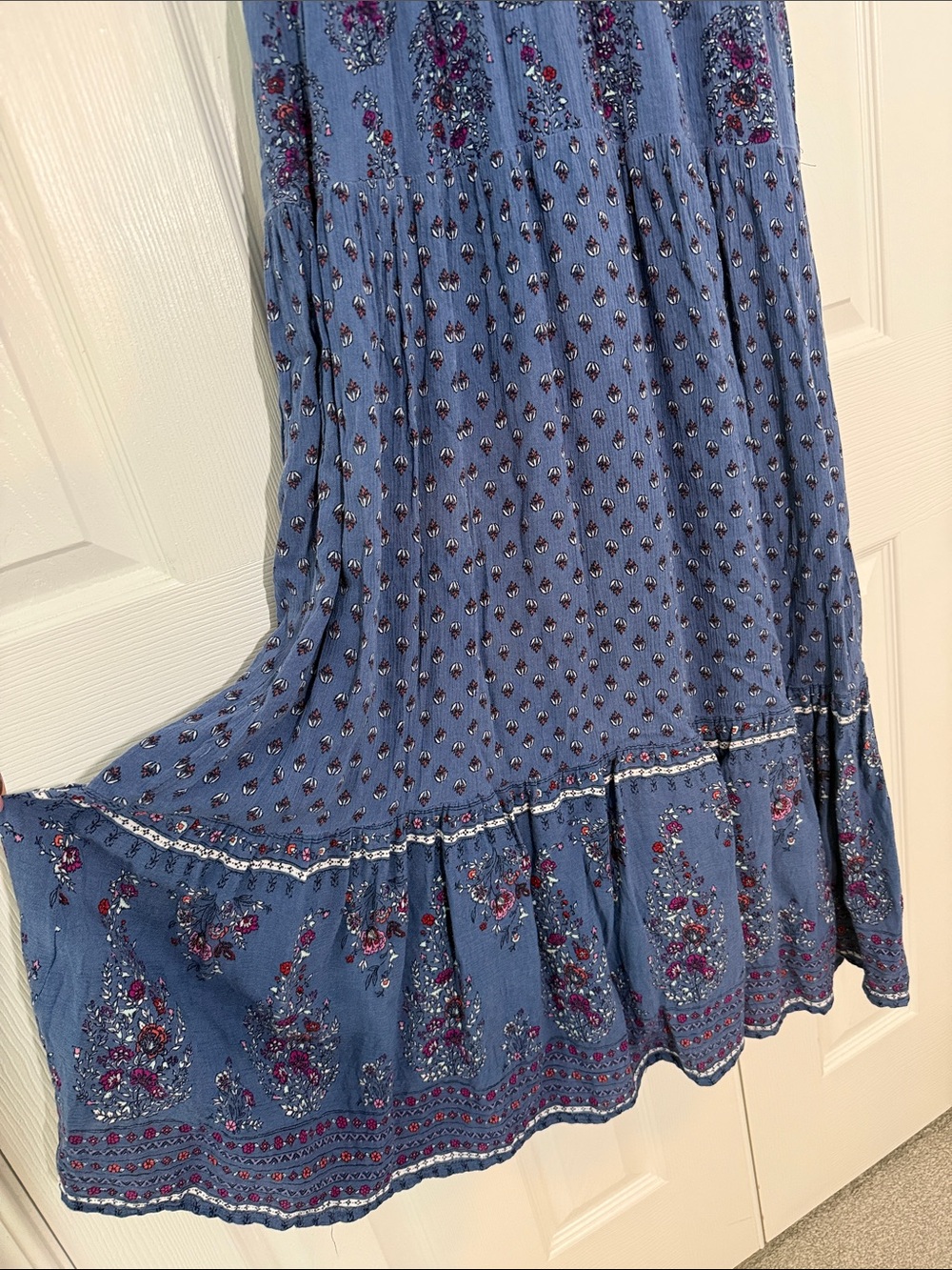 Old Navy Maxi Dress Women’s Sz M Boho Floral Print Ruffle Tiered Stretch Waist - Picture 4 of 6